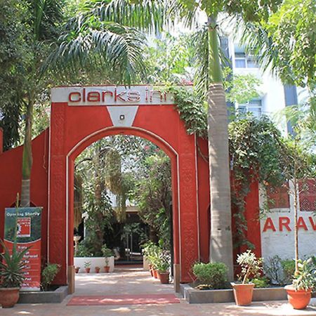 Aravali Clarks Inn Alwar Esterno foto